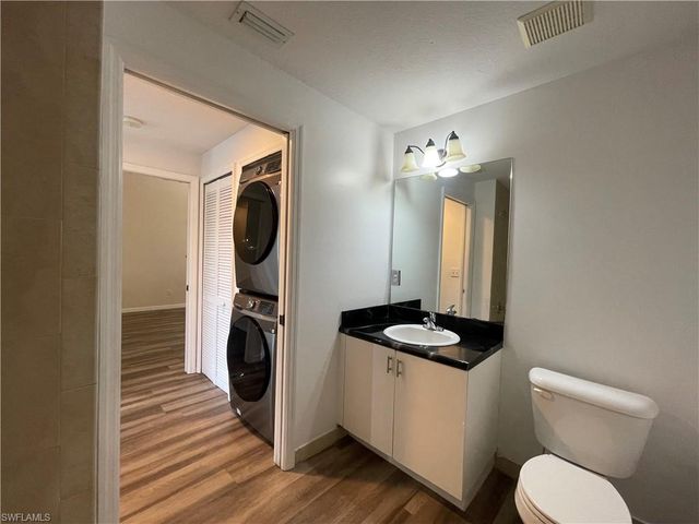 8555 Bernwood Cove LOOP 112, Fort Myers, FL 33966