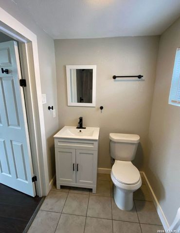 235 Gabriel, San Antonio, TX 78202