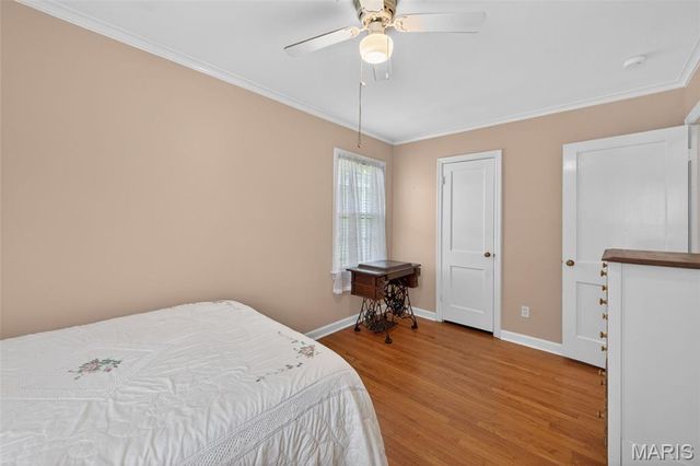 570 Southbrook Drive, St Louis, MO 63122