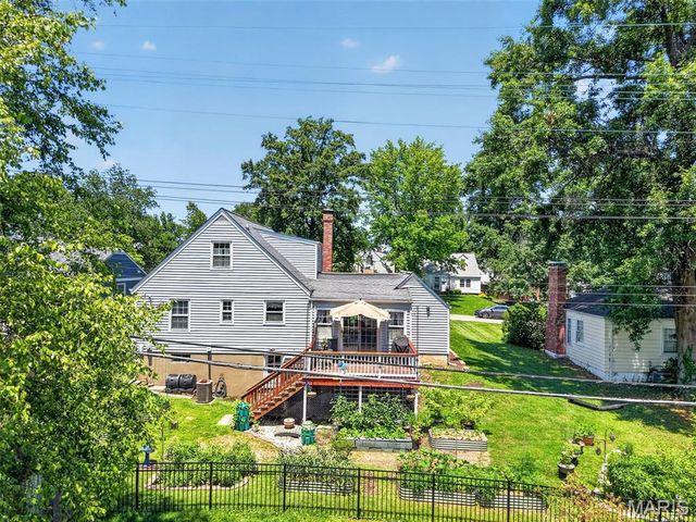 570 Southbrook Drive, St Louis, MO 63122