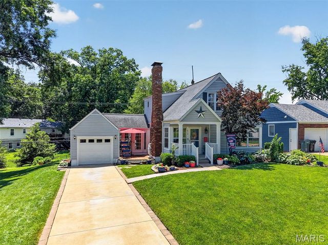 570 Southbrook Drive, St Louis, MO 63122