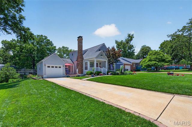 570 Southbrook Drive, St Louis, MO 63122