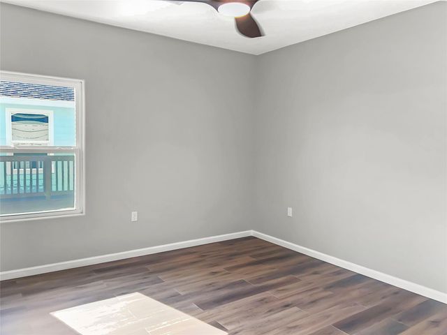 1743 Bluewater Highway, Surfside Beach, TX 77541