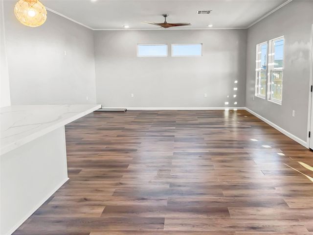 1743 Bluewater Highway, Surfside Beach, TX 77541