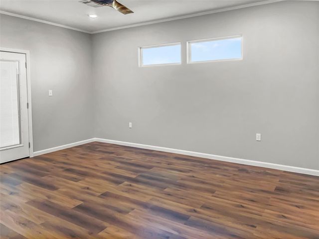 1743 Bluewater Highway, Surfside Beach, TX 77541