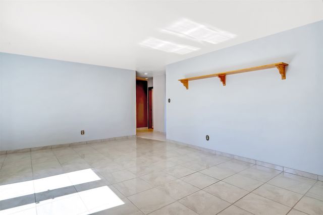 150 Calle Ojo Feliz, Santa Fe, NM 87505