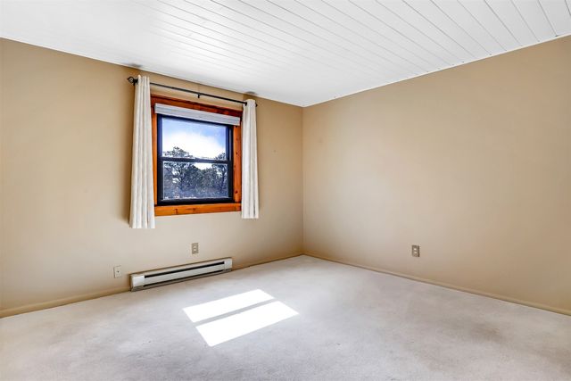 150 Calle Ojo Feliz, Santa Fe, NM 87505