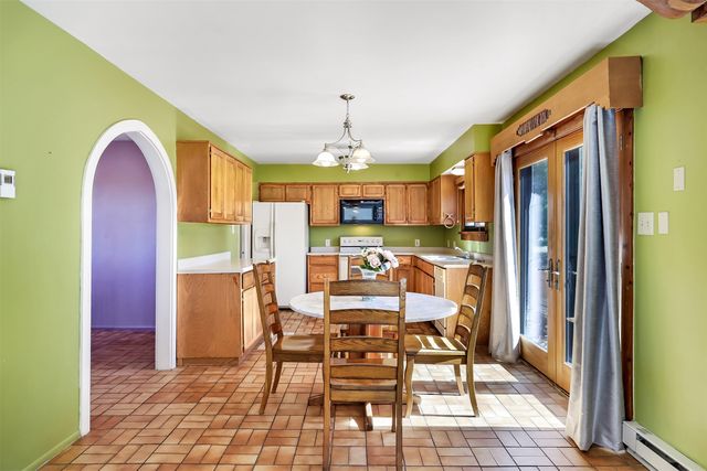 150 Calle Ojo Feliz, Santa Fe, NM 87505