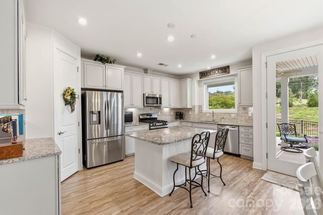 12520 Old Iron Lane, Charlotte, NC 28215