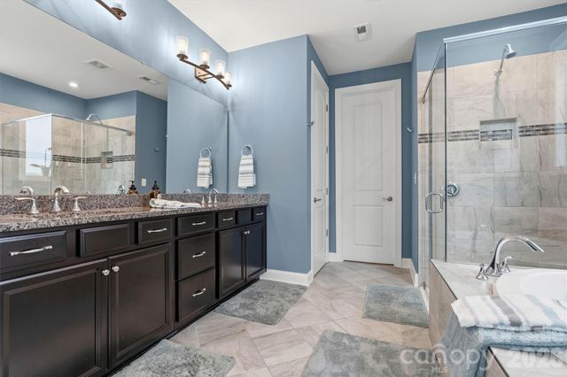 12520 Old Iron Lane, Charlotte, NC 28215
