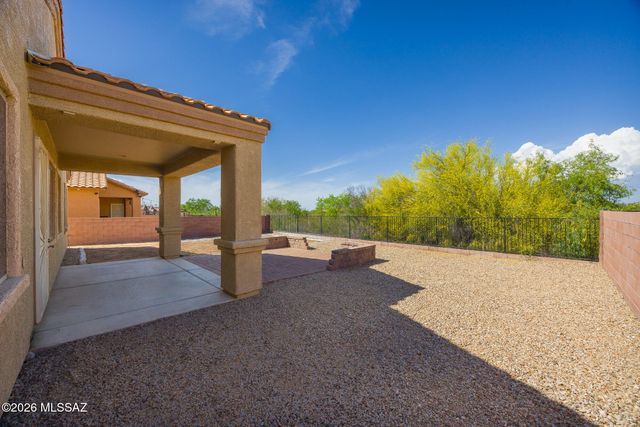 7841 E Treetop Road, Tucson, AZ 85756