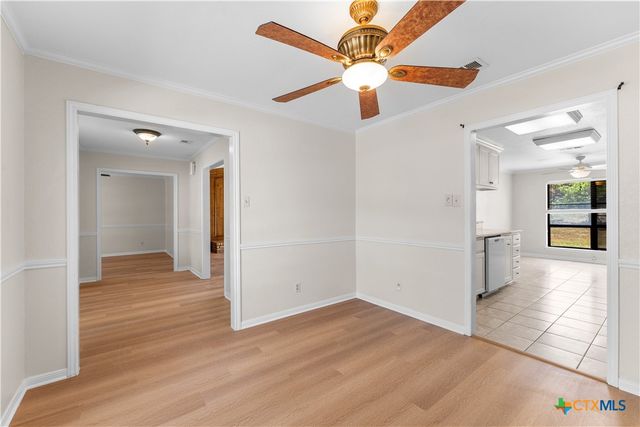 2116 Chinaberry Circle, Harker Heights, TX 76548