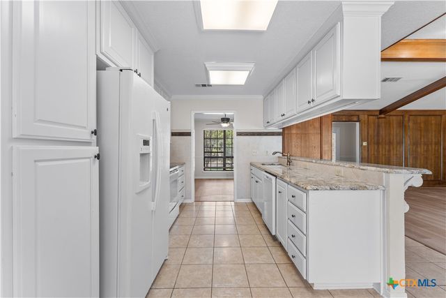 2116 Chinaberry Circle, Harker Heights, TX 76548