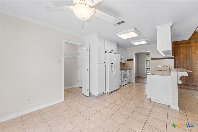 2116 Chinaberry Circle, Harker Heights, TX 76548