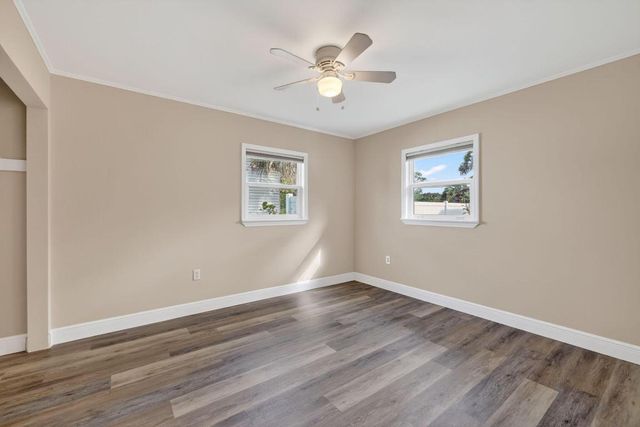 607 SE Cortez Avenue, Stuart, FL 34994