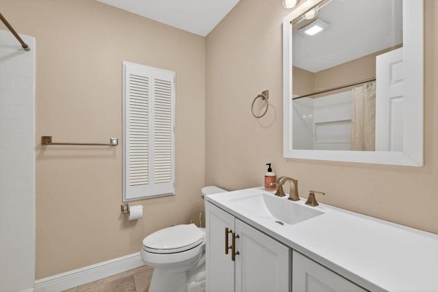 607 SE Cortez Avenue, Stuart, FL 34994