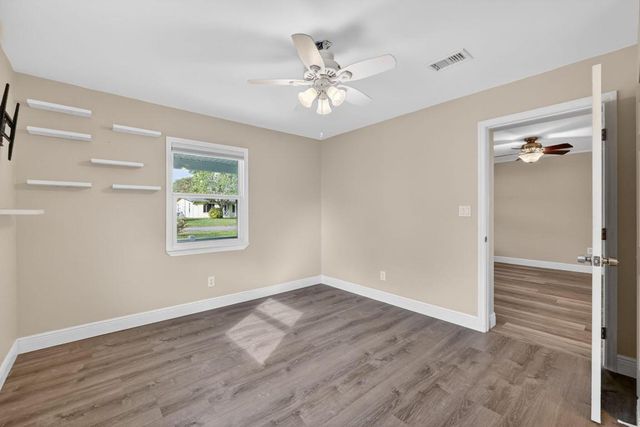 607 SE Cortez Avenue, Stuart, FL 34994