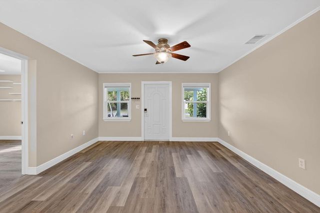 607 SE Cortez Avenue, Stuart, FL 34994