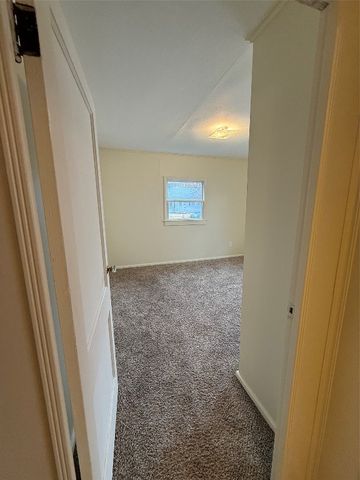 1139 W 36TH Street, Erie, PA 16508