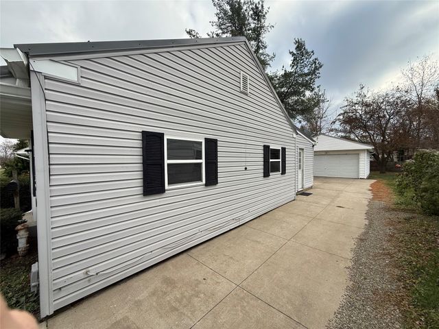 1139 W 36TH Street, Erie, PA 16508