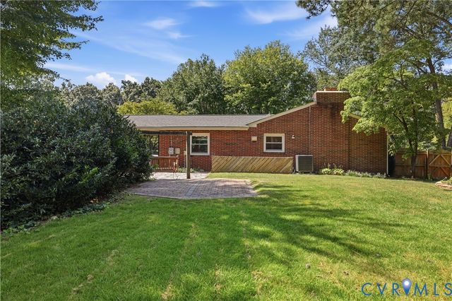 12541 Winfree St, Chester, VA 23831