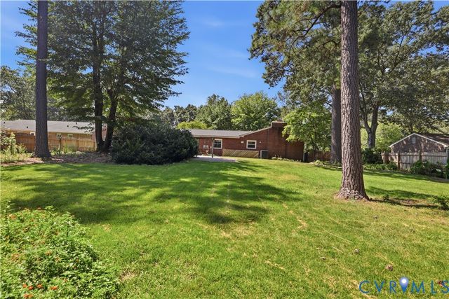 12541 Winfree St, Chester, VA 23831