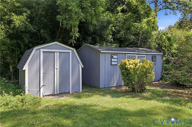 12541 Winfree St, Chester, VA 23831