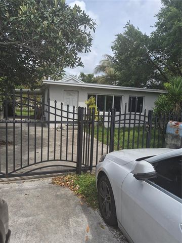 399 NW 98th St, Miami, FL 33150