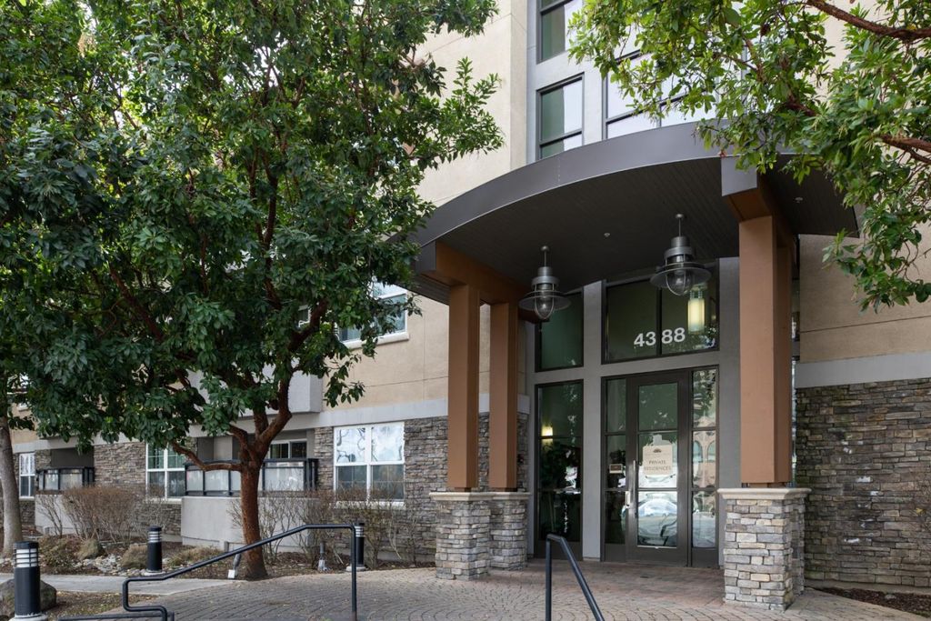 4388 El Camino Real 130, Los Altos, CA 94022