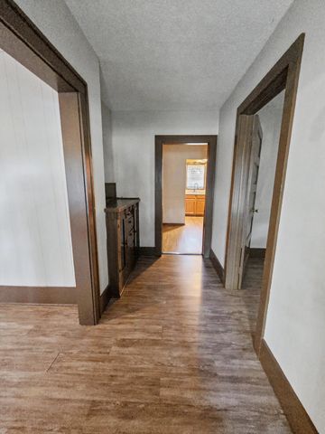 2223 W Elm Street, Springfield, MO 65806