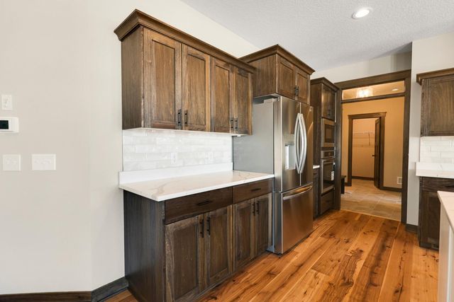 18567 Hidden Way, Lakeville, MN 55044