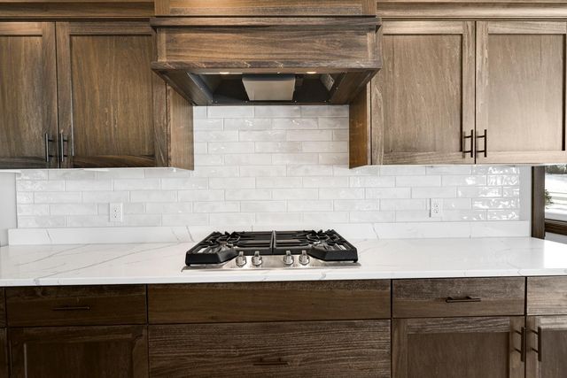 18567 Hidden Way, Lakeville, MN 55044