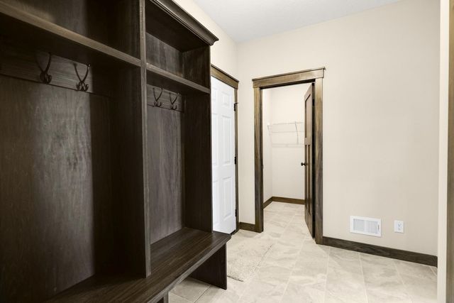 18567 Hidden Way, Lakeville, MN 55044