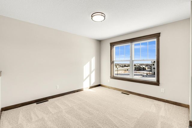 18567 Hidden Way, Lakeville, MN 55044