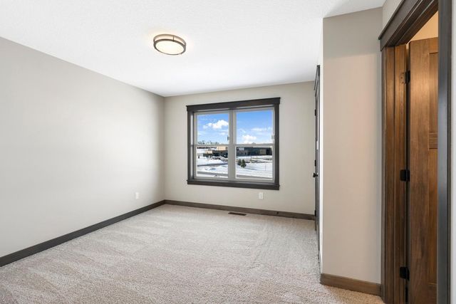 18567 Hidden Way, Lakeville, MN 55044