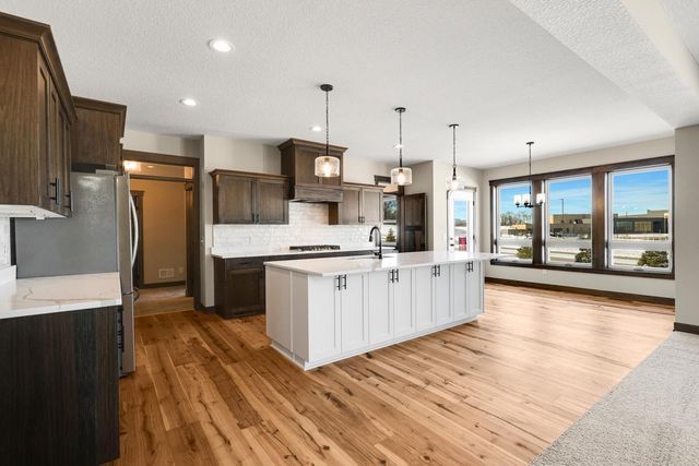 18567 Hidden Way, Lakeville, MN 55044