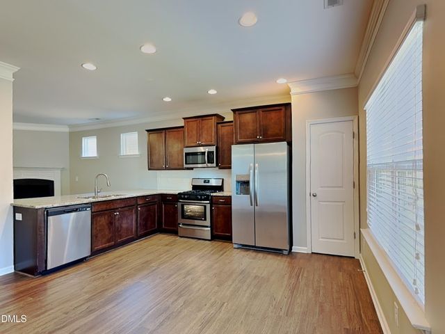73 Crownview Court, Clayton, NC 27527