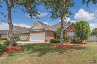 225 Amber Drive, Byron, GA 31008