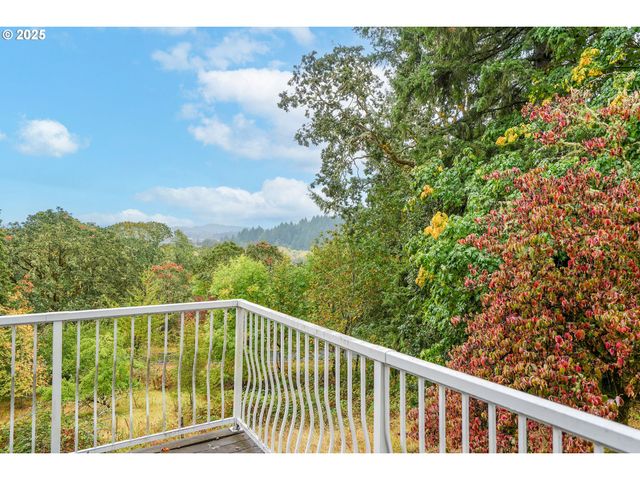 7885 Nw RIDGEWOOD Dr, Corvallis, OR 97330