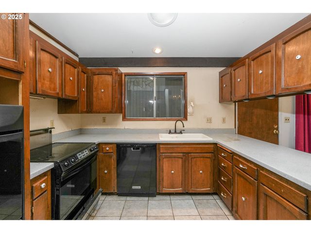 7885 Nw RIDGEWOOD Dr, Corvallis, OR 97330