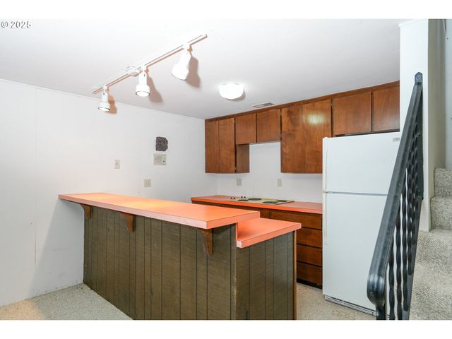 7885 Nw RIDGEWOOD Dr, Corvallis, OR 97330