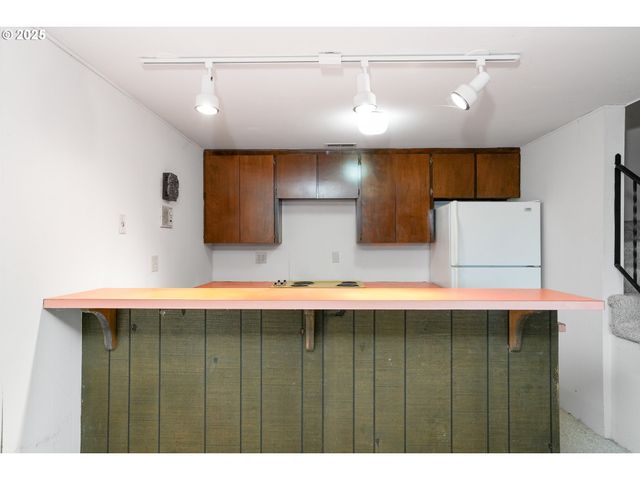 7885 Nw RIDGEWOOD Dr, Corvallis, OR 97330