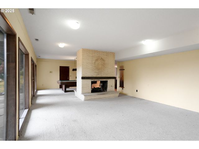 7885 Nw RIDGEWOOD Dr, Corvallis, OR 97330