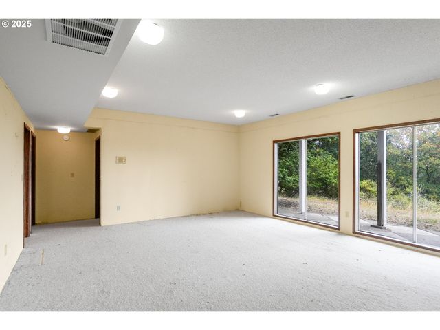 7885 Nw RIDGEWOOD Dr, Corvallis, OR 97330