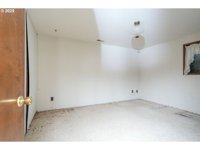 7885 Nw RIDGEWOOD Dr, Corvallis, OR 97330