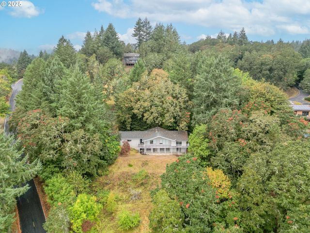 7885 Nw RIDGEWOOD Dr, Corvallis, OR 97330