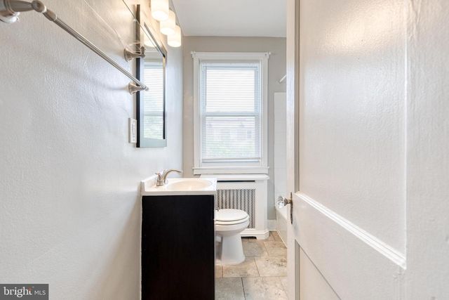 1011 W 42ND ST, Baltimore, MD 21211
