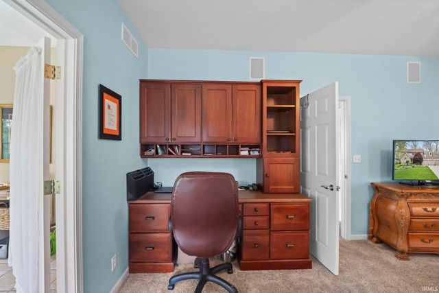 821 Red Oaks Lane, Lafayette, IN 47909