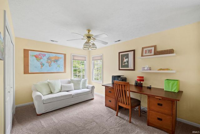 821 Red Oaks Lane, Lafayette, IN 47909