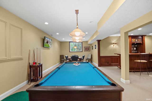 821 Red Oaks Lane, Lafayette, IN 47909